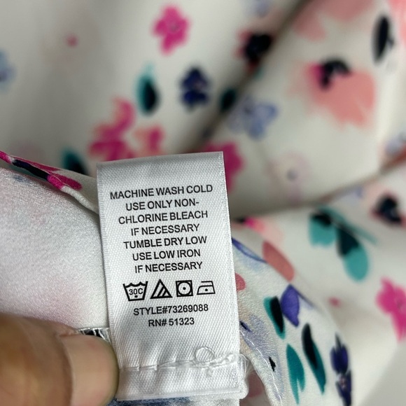 CeCe Midi Dress 8 Floral pleated Hem Cottage  Sheer old money Resort Vacation - Picture 10 of 14